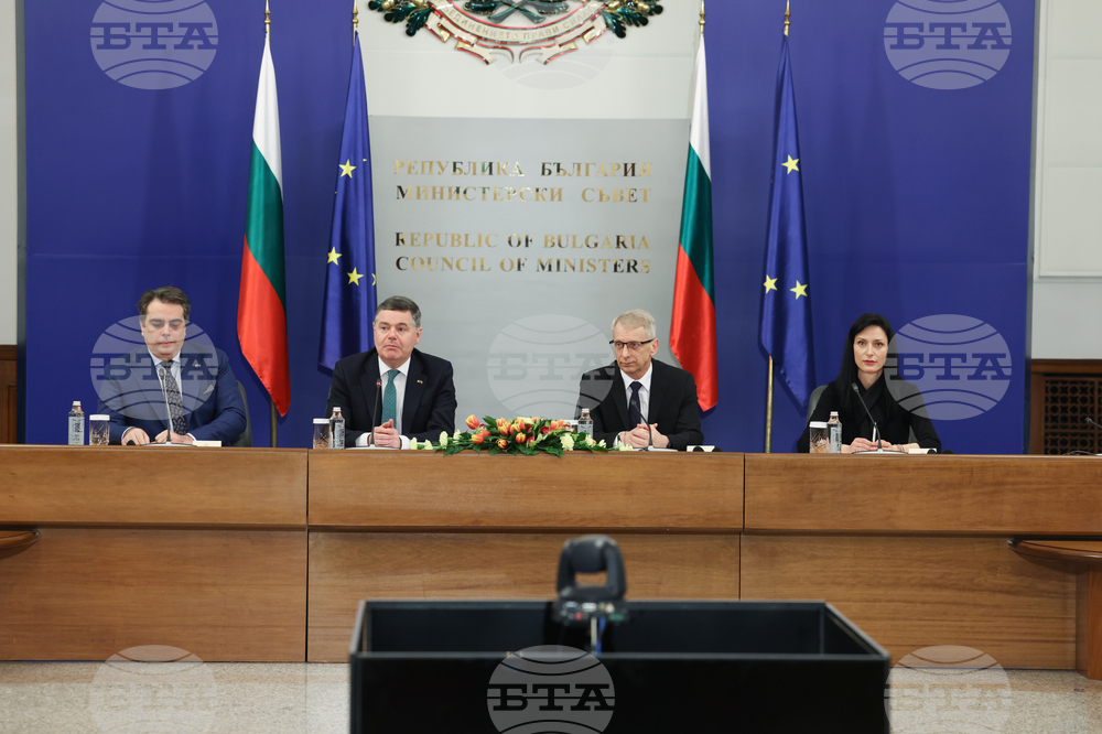 Министерски съвет - Паскал Донахю - брифинг