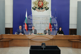 Министерски съвет - Паскал Донахю - брифинг