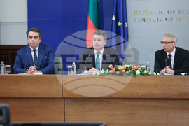 Министерски съвет - Паскал Донахю - брифинг