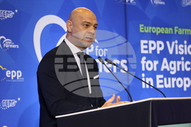 Пловдив - Конференция „Eвропейска сделка за фермерите - визията на ЕНП за земеделието в Европа”