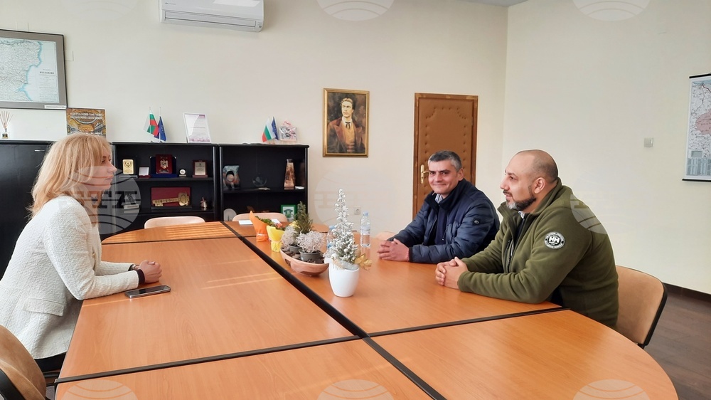 Областна администрация Добрич: Й. Костадинова проведе работна среща с ръководството на СИДП - Шумен