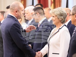 Весела Лечева встъпи в длъжност като министър на младежта и спорта
