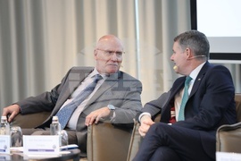 Единна европейската валута - конференция