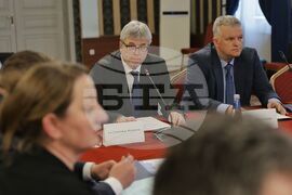 Кръгла маса - „Минало, настояще и бъдеще на НЗОК“