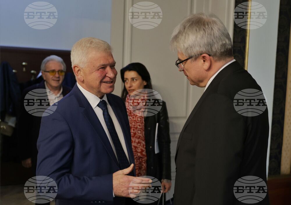 Кръгла маса - „Минало, настояще и бъдеще на НЗОК“