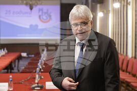 Кръгла маса - „Минало, настояще и бъдеще на НЗОК“