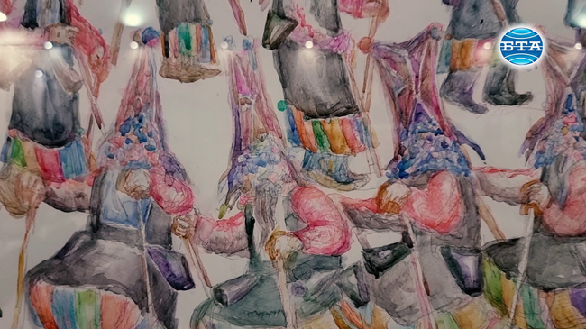 Надежда Кутева разкрива богатството на кукерските традиции с изложбата „Етнографски етюди“