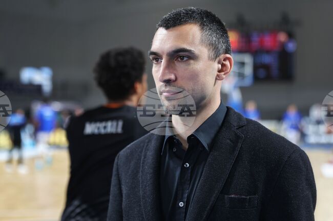 "Стартирахме лежерно", разочарован е наставникът на Академик Бултекс 99 Йордан Янков