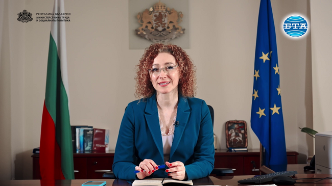 България направи решителна стъпка към модерна и европейска социална система, заяви Иванка Шалапатова в отчет за деветте си месеца като министър