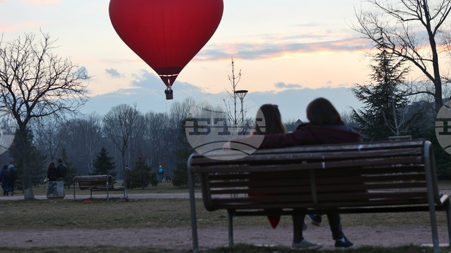 Конкурс за есе по повод Деня на влюбените обяви Община Мизия
