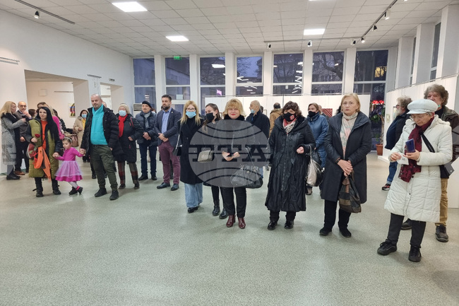 Благоевград - изложба - "Любовта и виното"