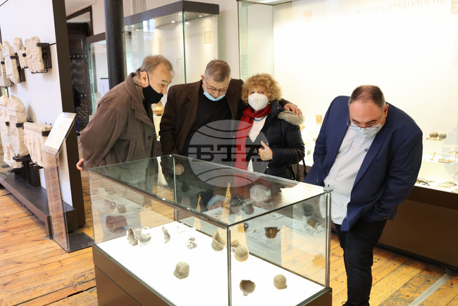 НАИМ-БАН - изложба - археология