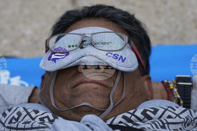 Дори кратката дрямка може да „рестартира“ човешкия мозък, смятат учени