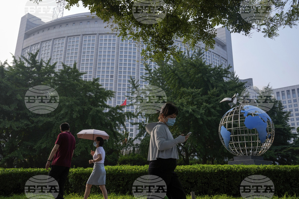 Китай настоява за незабавно прекратяване на огъня след ударите на САЩ и Израел срещу Иран 