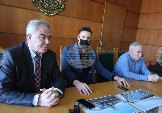 Плевен - плувен комплекс - брифинг