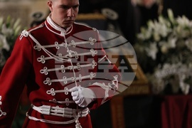 Патриаршеска катедрала „Св. Александър Невски“ - патриарх Неофит - света заупокойна литургия