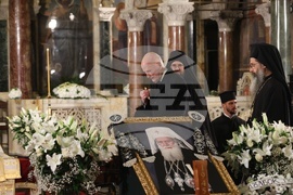 Патриаршеска катедрала „Св. Александър Невски“ - патриарх Неофит - света заупокойна литургия