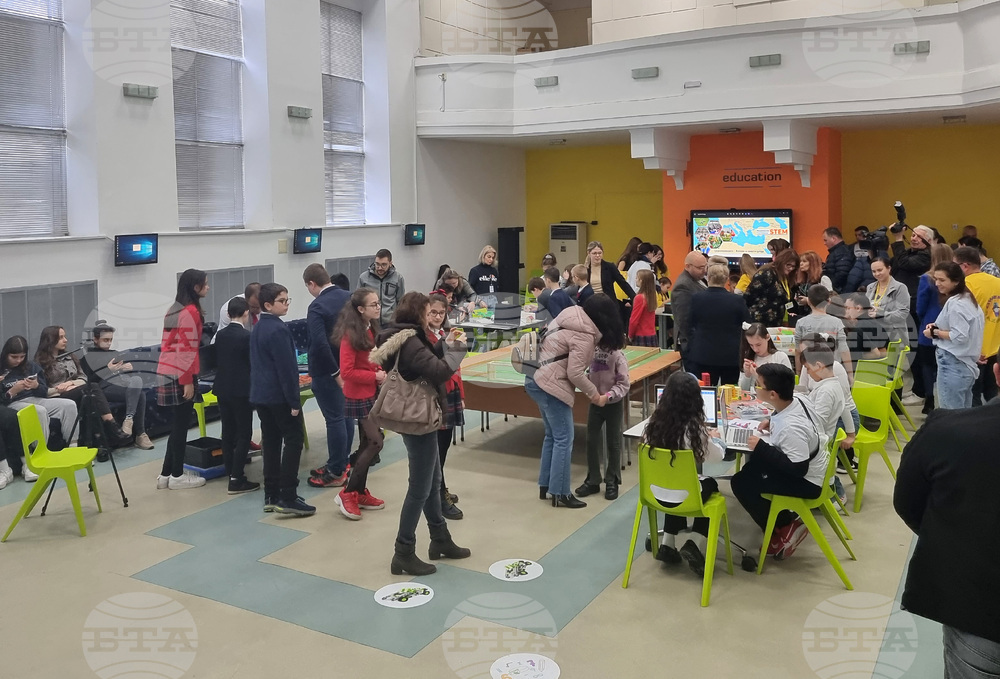 Разград - роботика - състезание