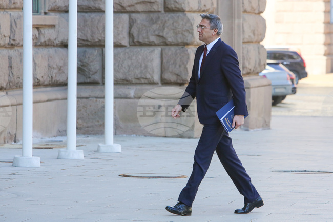 Президент - КСНС - Мустафа Карадайъ