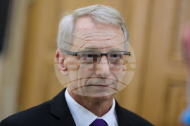 Министър Николай Денков представи бюджета за образованието и науката за 2022 г.
