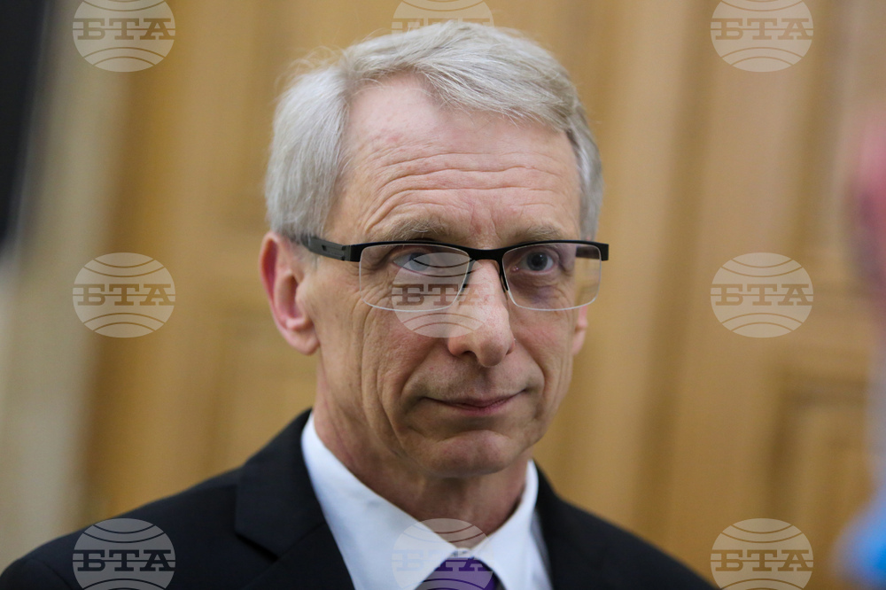 Министър Николай Денков представи бюджета за образованието и науката за 2022 г.