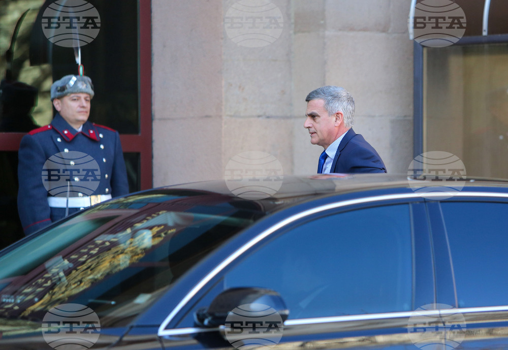 Government to Demand Defence Minister Yanev's Resignation, to Nominate Todor Tagarev as Yanev's Replacement