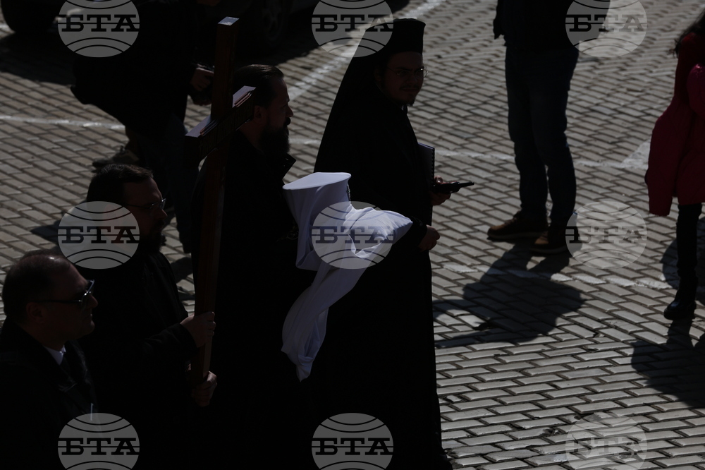 Патриарх Неофит - литийно шествие