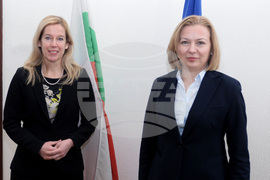 Надежда Йорданова -  Кристина де Бройн – среща