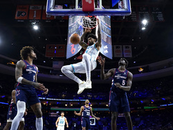 Hornets 76ers Basketball