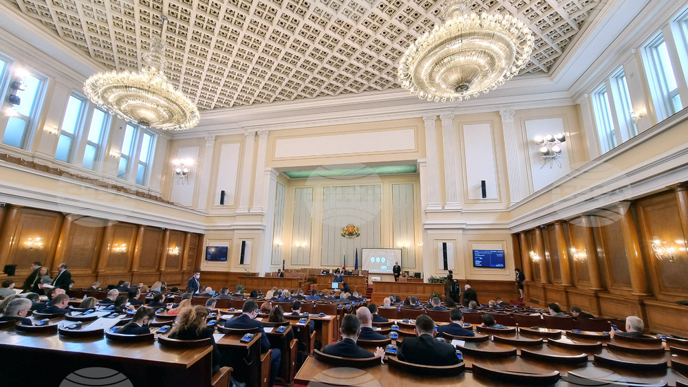 BTA :: Parliament Allows Humanitarian Aid for Bulgarians in Ukraine ...