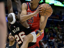 Trail Blazers Pelicans Basketball
