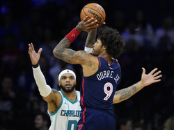 Hornets 76ers Basketball