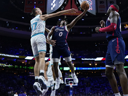 Hornets 76ers Basketball