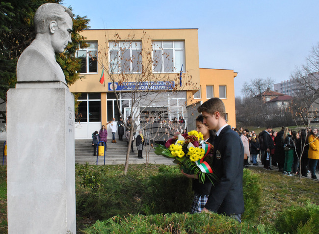 Хасково - училище - годишнина