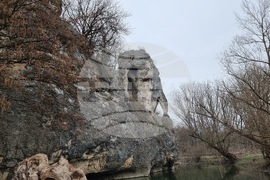 Село Ъглен - природа - скално образувание "Слончето"