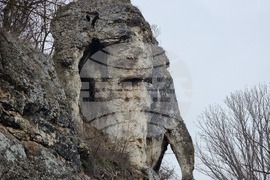 Село Ъглен - природа - скално образувание "Слончето"