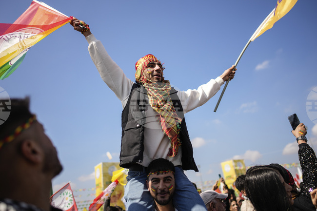 Ердоган се очаква да участва днес в тържествата за празника Невруз, с който се отбелязва настъпването на пролетта и кюрдската Нова година