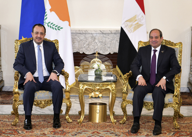 КНА: Президентите на Република Кипър и Египет обсъдиха на среща в Кайро ситуацията в Сирия и енергетиката 