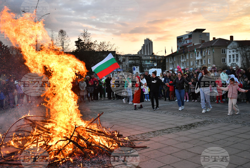 С кукерски игри и прескачане на огън ще отпразнуват Сирни заговезни в Разград
