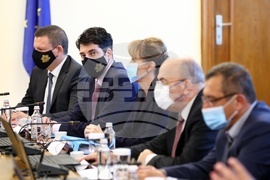 Служебно правителство - първо заседание