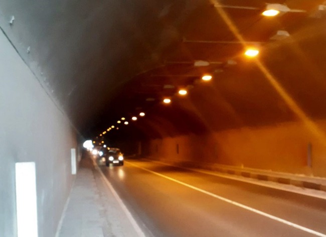Възстановено е осветлението в тунел „Железница“ на Е-79