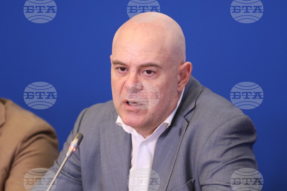 Национален пресклуб на БТА София - Иван Гешев - пресконференция