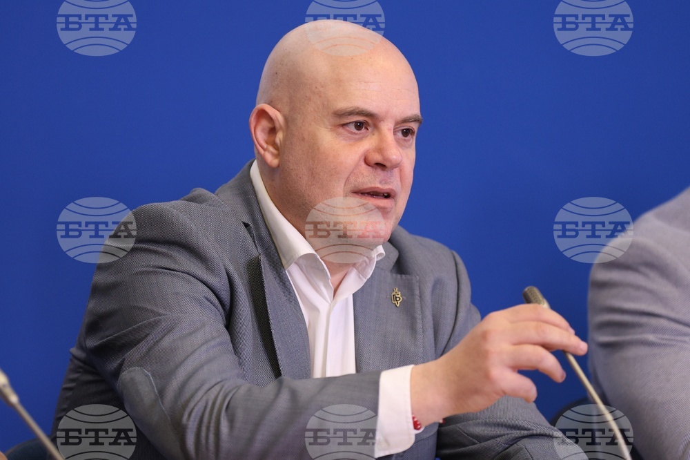 Национален пресклуб на БТА София - Иван Гешев - пресконференция