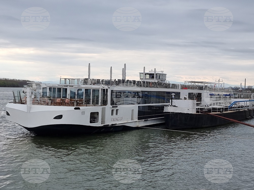 First Cruise Ship of 2024 Tourist Season Docks at Vidin Port