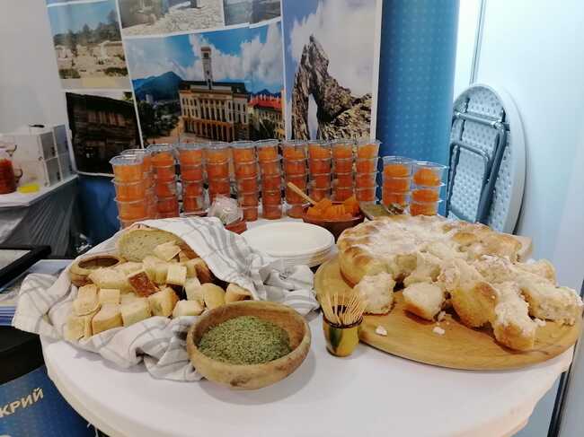 С дегустации на рачел и самардала Община Сливен се представя на туристическото изложение "Ваканция & СПА Експо 2026"