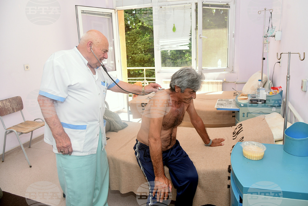 Bulgaria Sees Drop in Tuberculosis Cases, Free Screening Campaign Begins