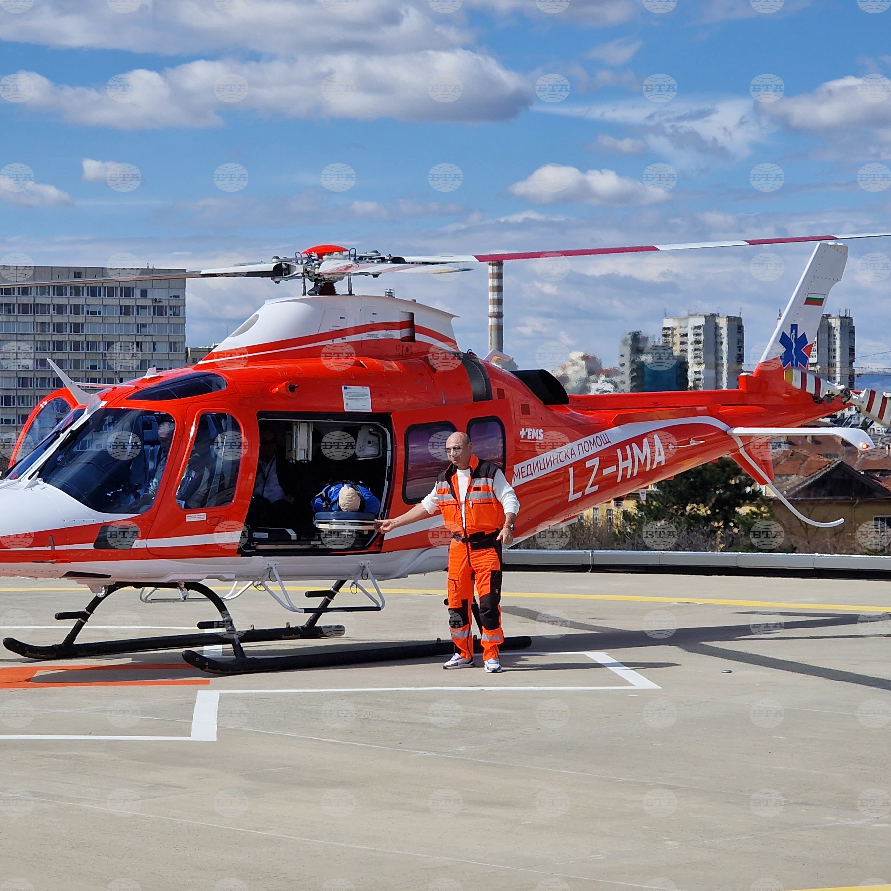 Хеликоптер за спешна медицинска помощ - тренировъчна HEMS мисия на авиационния оператор „България Хели Мед Сървиз“