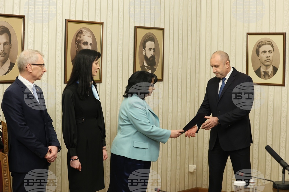 Румен Радев - ГЕРБ-СДС - мандат за съставяне на правителство