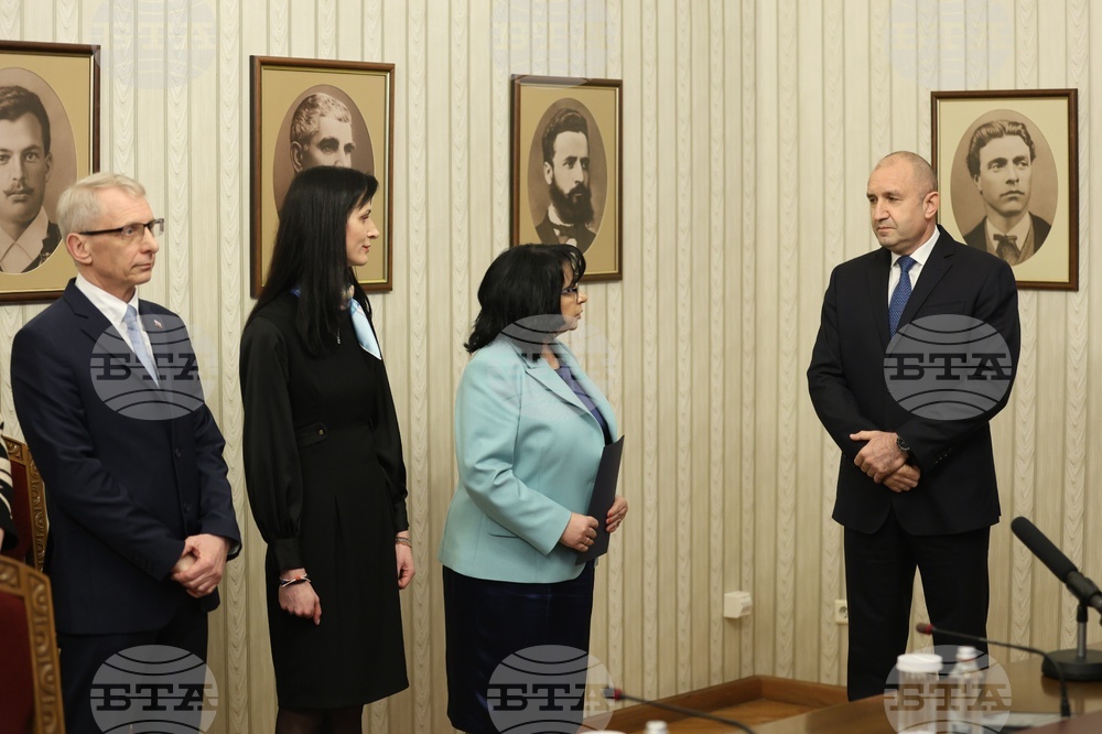 Румен Радев - ГЕРБ-СДС - мандат за съставяне на правителство