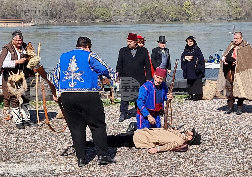 С историческа възстановка на брега на Дунава в Русе бяха отбелязани 152 години от гибелта на Ангел Кънчев